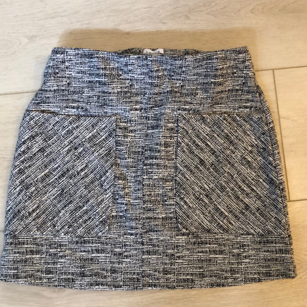 Womens fall/ winter skirt